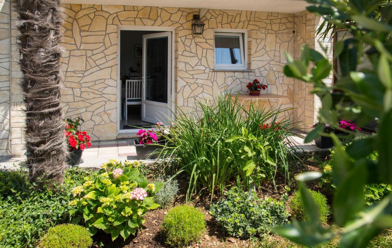 Apartman Lori Kastav Εξωτερικό φωτογραφία